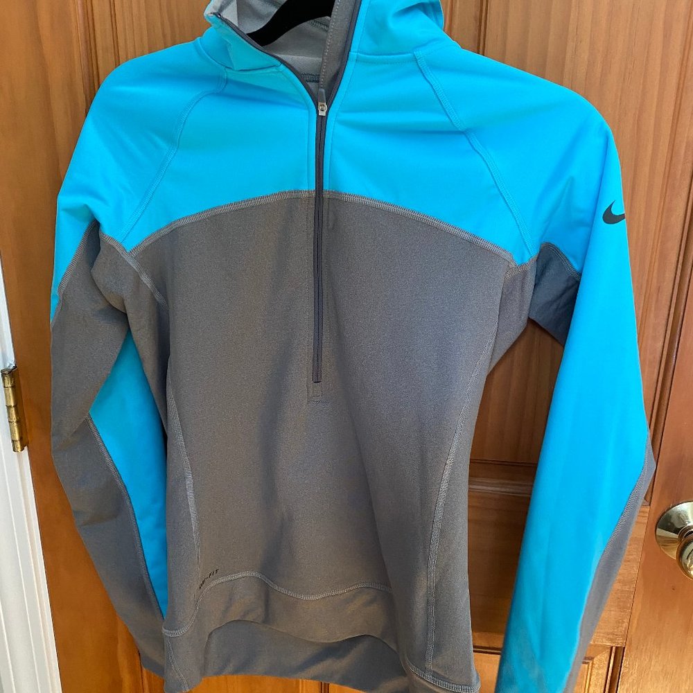 Nike Pro Women's Running Pullover